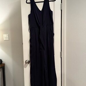 Classic, Elegant Navy Blue Sleeveless Jumpsuit